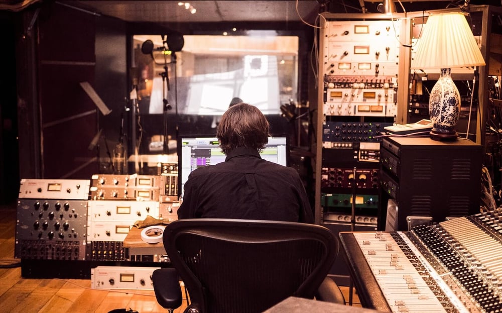 Subsidie voor een muziekinstrument: fondsen en vergoedingen op een rij (2026)